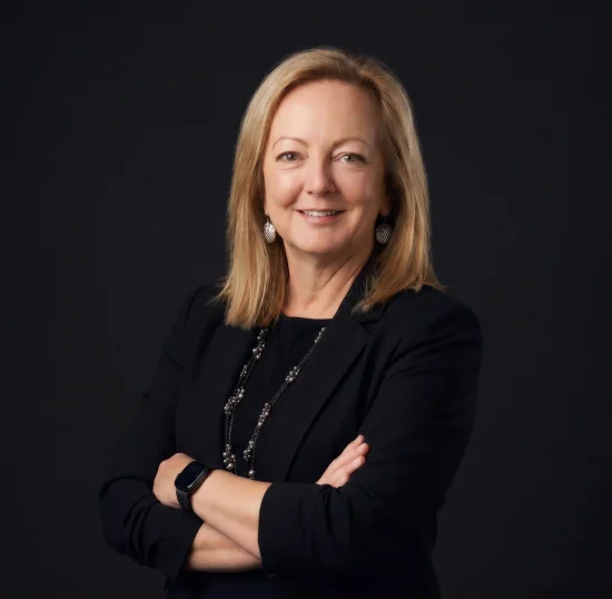leader-amanda-luhrmann-v2-U70qROMm